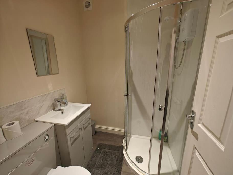 Luxury 5-Bed House Near Nec & Bhx Leilighet Solihull Eksteriør bilde