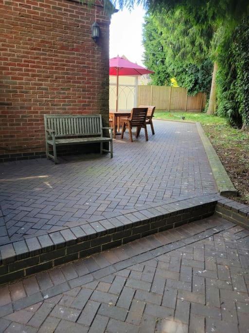 Luxury 5-Bed House Near Nec & Bhx Leilighet Solihull Eksteriør bilde
